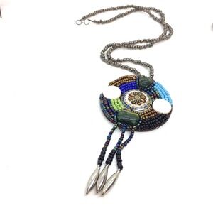 VINTAGE NATIVE AMERICAN BEADED NECKLACE ROSETTE MEDALLION TASSEL SEED BEADS